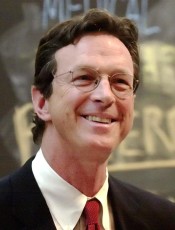 4/11/02 Michael Crichton '64, HMS '69 speaks on "The Media and Medicine" at Harvard Medical School in Boston, MA on Thursday, April 11, 2002. staff photo by Jon Chase/Harvard University News Office