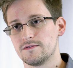 Edward_Snowden-2