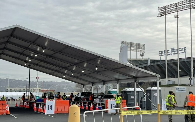 Oakland coliseum vaccine site