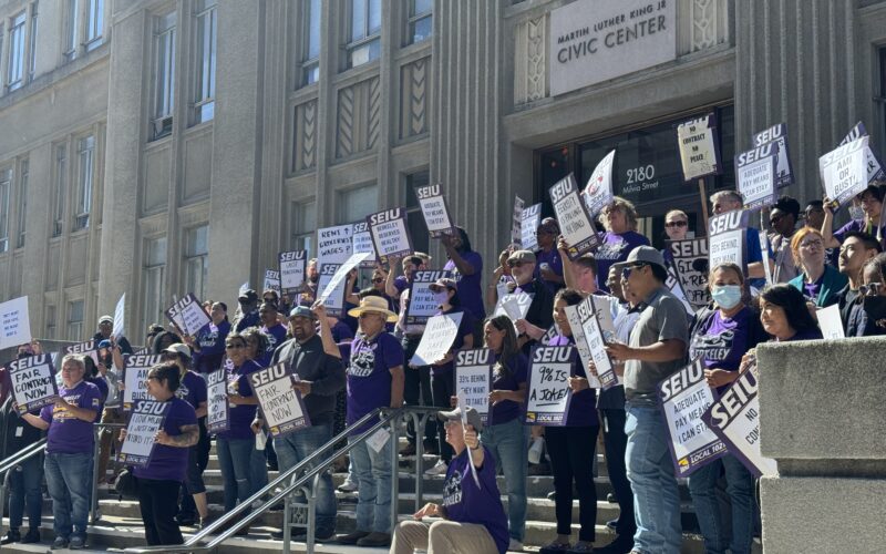 SEIU 1021 local berkeley city workers practice picket protest contract negotiations dispute